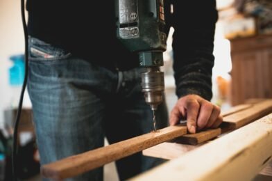 Visseuse ou perceuse : quelle différence et comment choisir ?